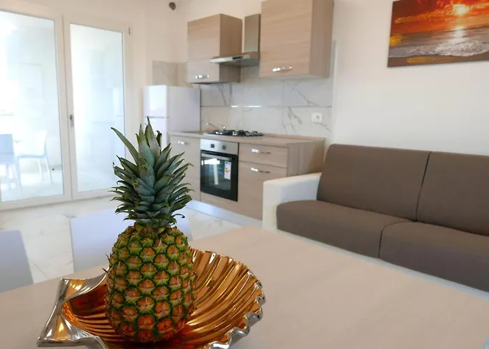 New Vibrant In Bibione
