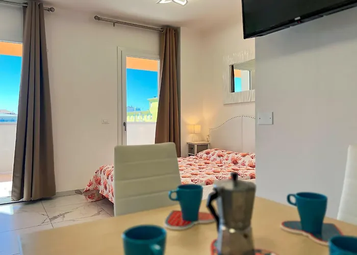 New Vibrant In * Bibione
